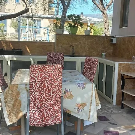 Novruzi Complex Сasa de vacaciones Vlorë