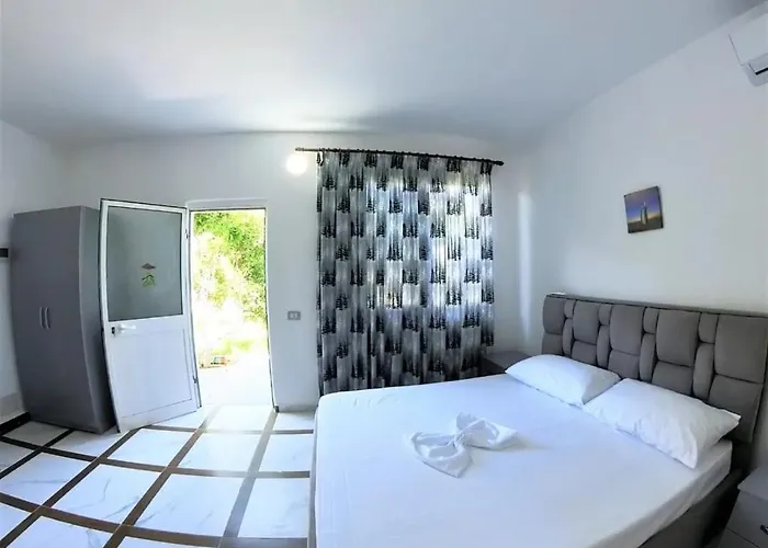 Dom wakacyjny Novruzi Complex Wlora